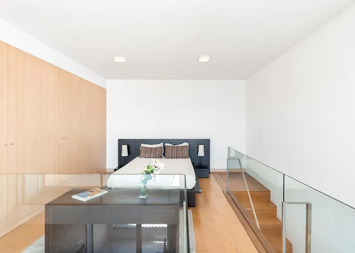 Viva Stadium Residence Studios