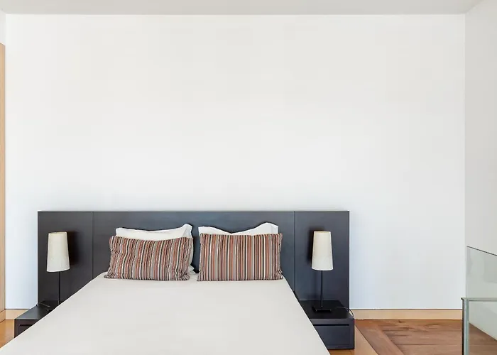 Viva Stadium Residence Studios